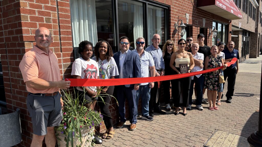 Nutley Chamber of Commerce Ribbon Cutting